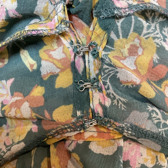 Free People Calisto Floral Tie-Front Top - Boho Ruffle Blouse - Picture 16 of 16